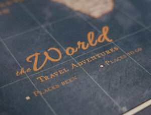 Wie kann eine Weltkarte als Pinnwand Ihr Zuhause und Büro beleben